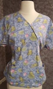 Scrub Advantage medium nurse frog